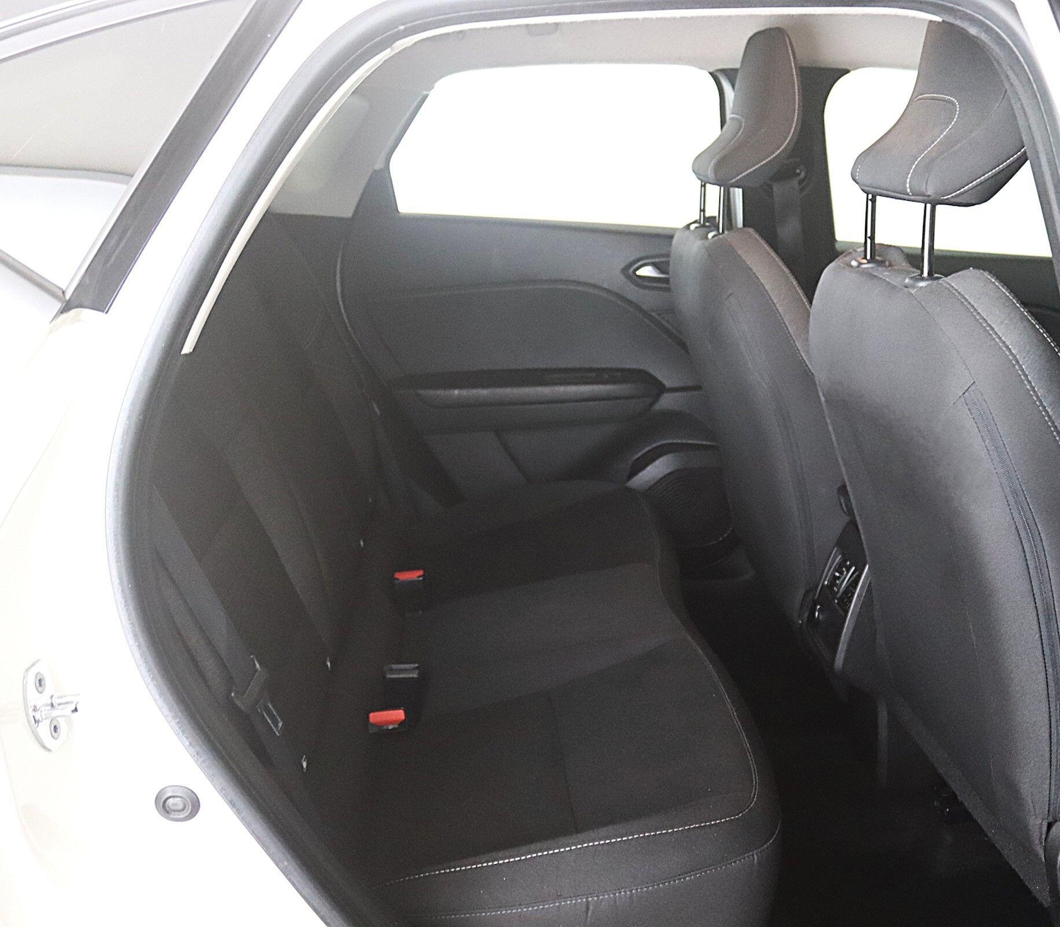 Used Renault Captur 2020 for sale - 76824350: Photo 15