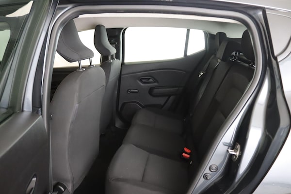 Used Dacia Sandero 2022 for sale - 76060963: Photo 11