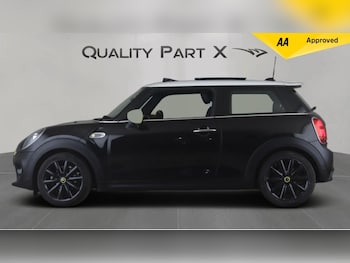 Used MINI Electric Hatch 2020 for sale - 79413139: Photo