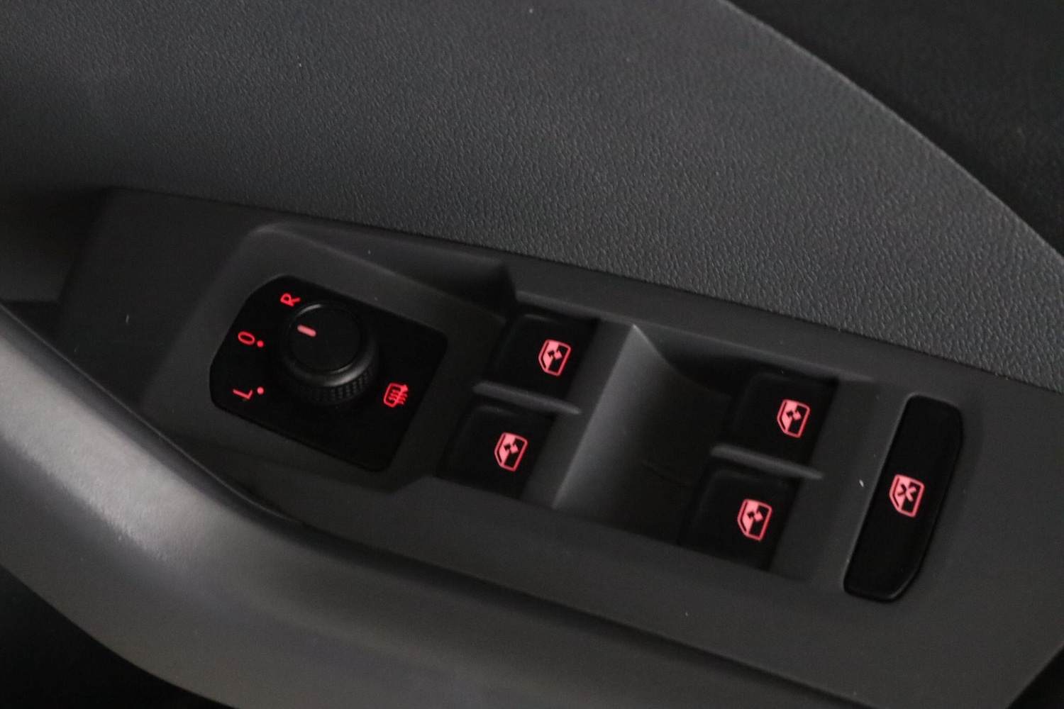 Used Volkswagen T-Cross 2020 for sale - 76425731: Photo 16