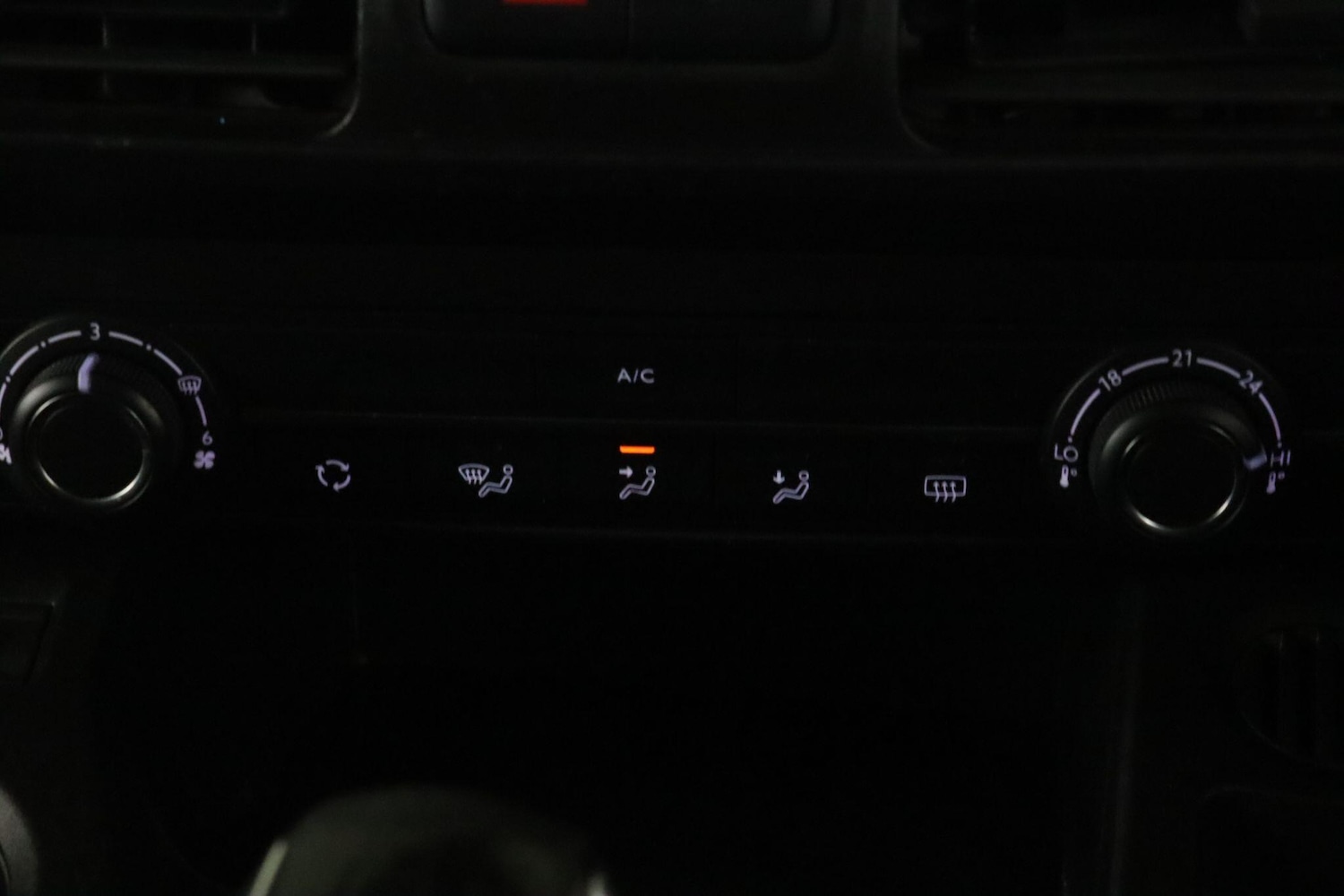 Used Vauxhall Combo Life 2020 for sale - 76484680: Photo 24