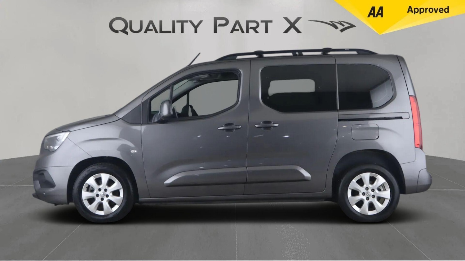 Used Vauxhall Combo Life 2020 for sale - 76484680: Photo 5