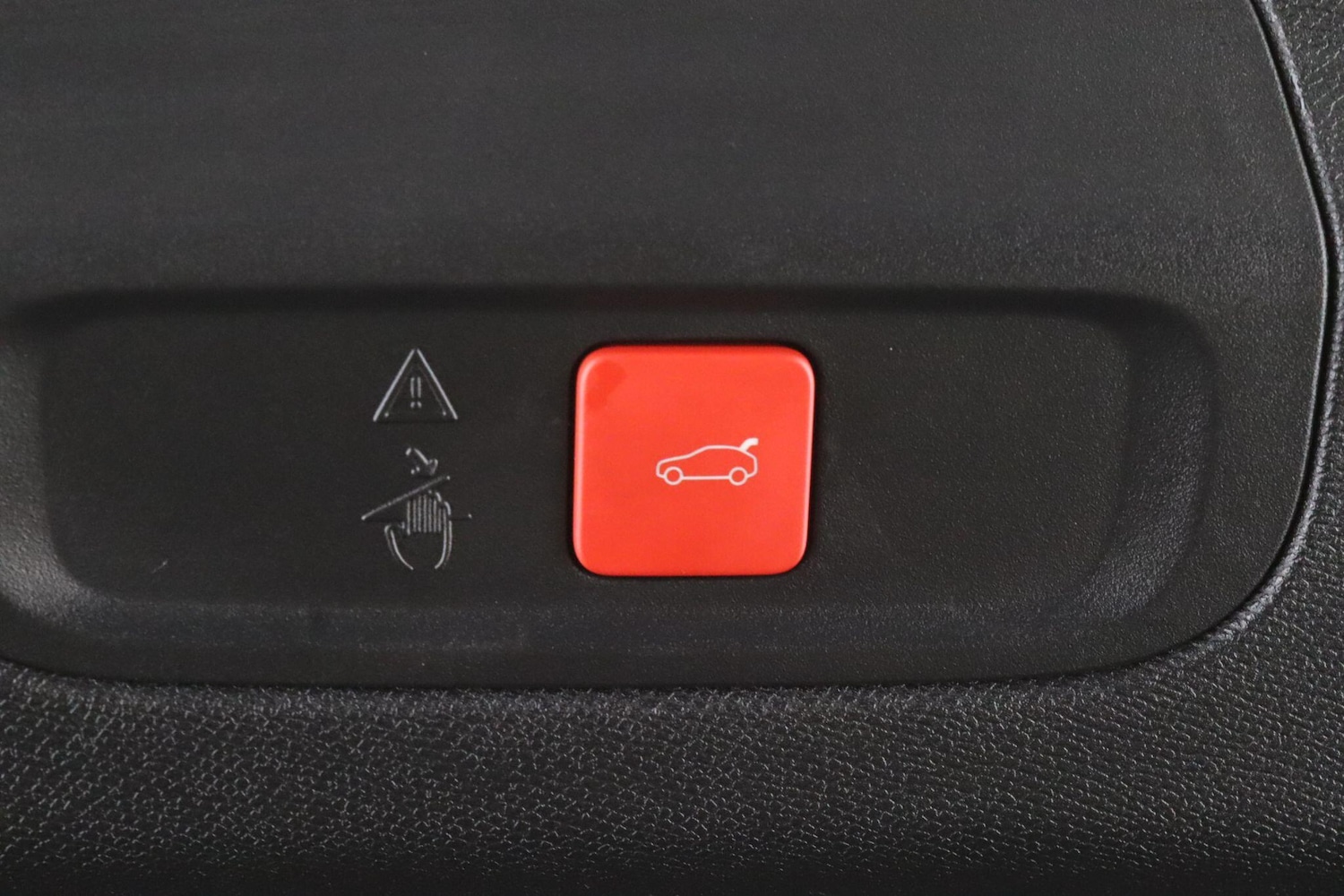 Used Peugeot 408 2023 for sale - 77109006: Photo 15