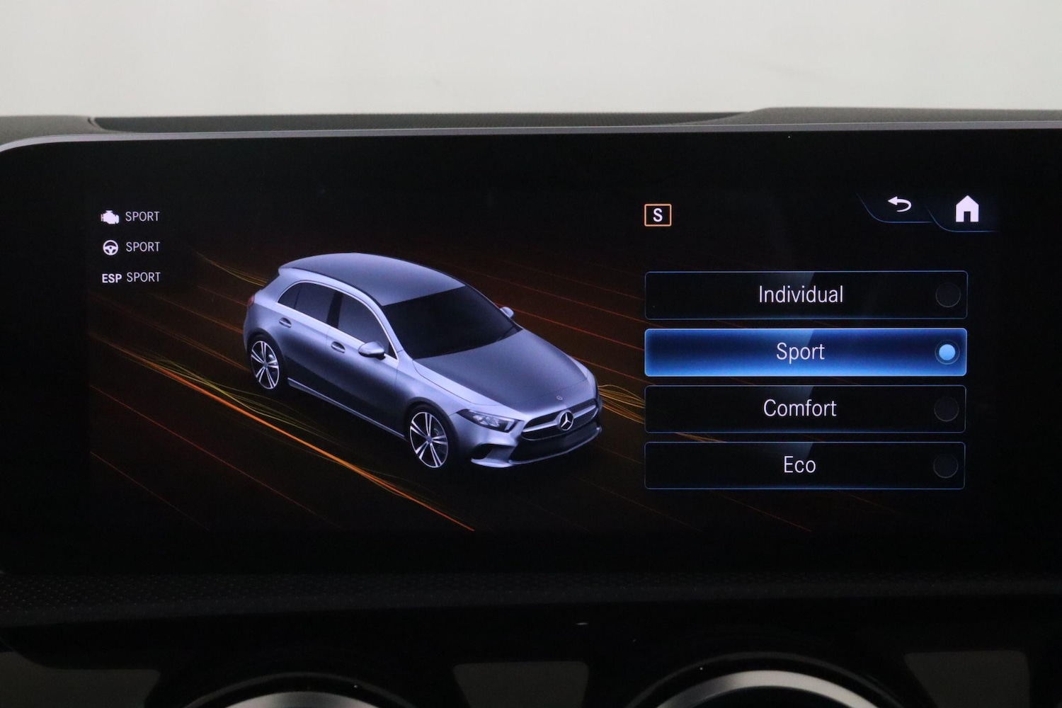 Used Mercedes-Benz A-Class for sale - 76855775: Photo 39