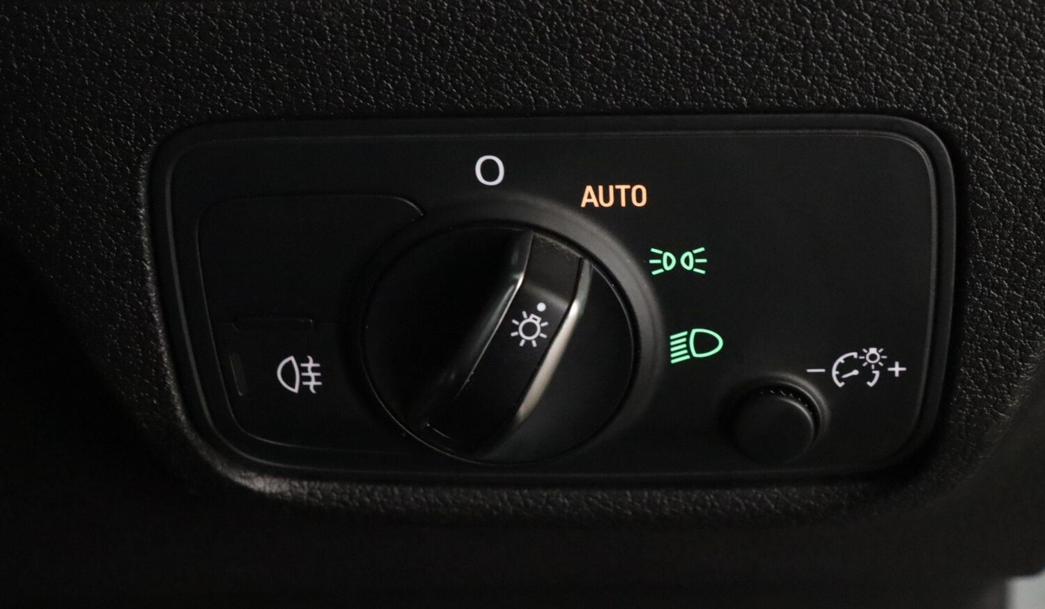 Used Audi Q2 2022 for sale - 76337555: Photo 19