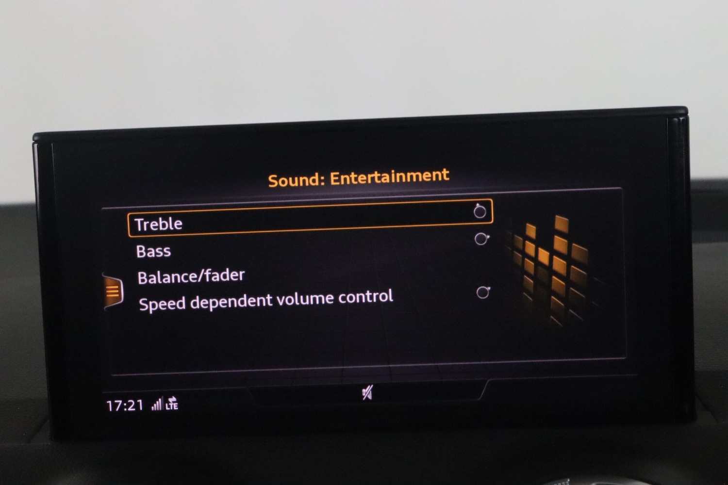 Used Audi Q2 2022 for sale - 76337555: Photo 33