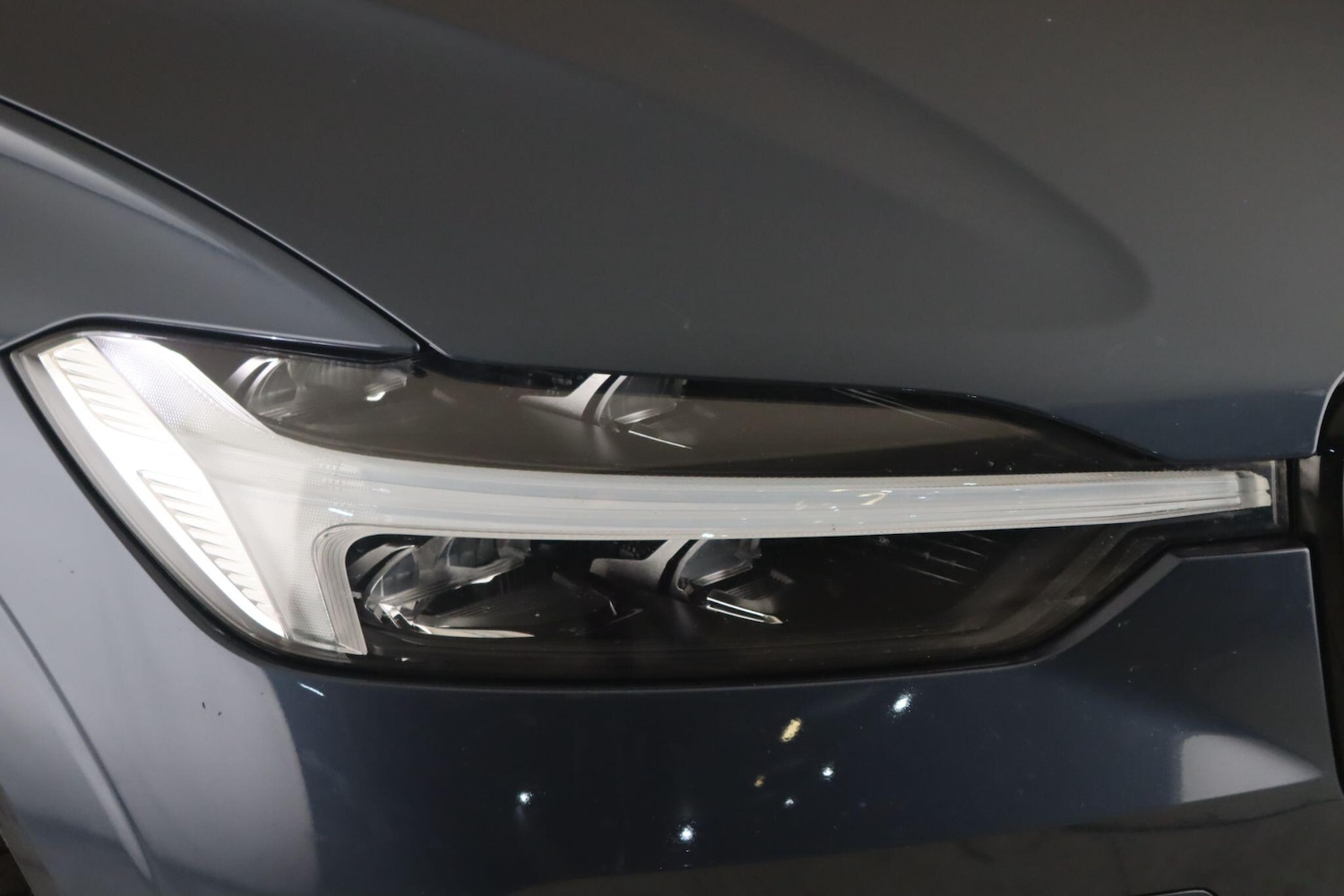 Used Volvo XC60 2022 for sale - 76158994: Photo 10