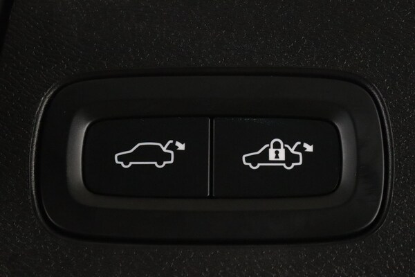 Used Volvo XC60 2022 for sale - 76158994: Photo 14