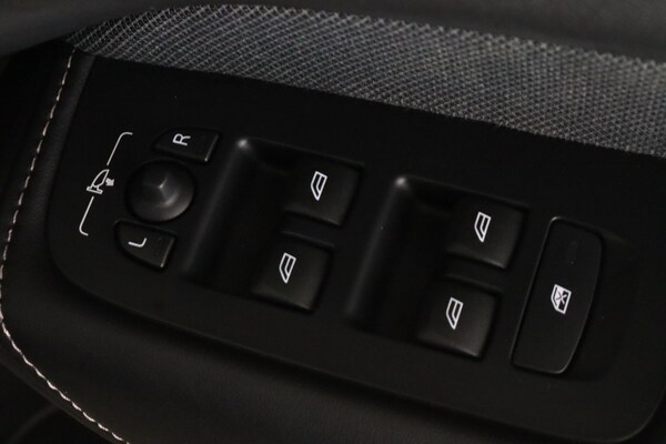 Used Volvo XC60 2022 for sale - 76158994: Photo 19