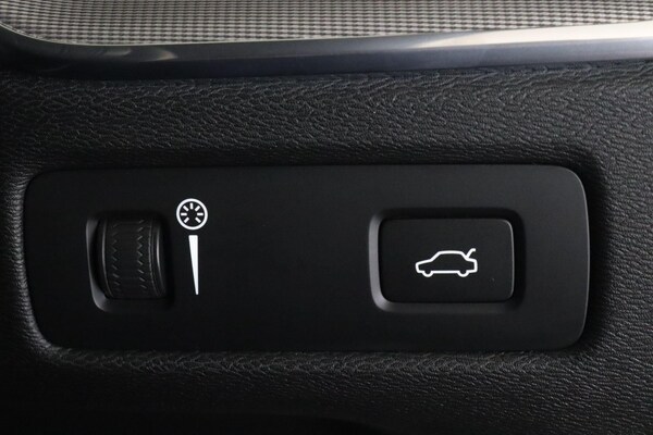 Used Volvo XC60 2022 for sale - 76158994: Photo 20