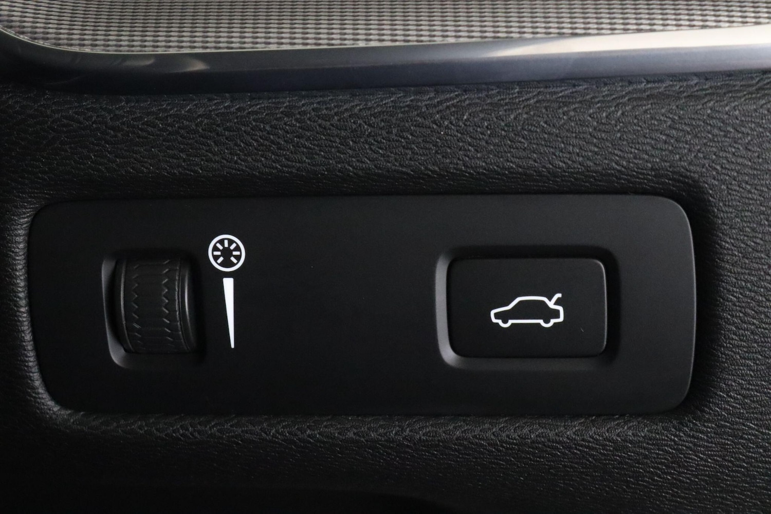 Used Volvo XC60 2022 for sale - 76158994: Photo 21