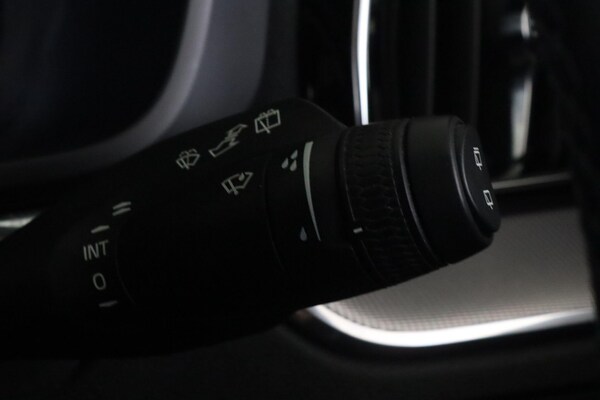 Used Volvo XC60 2022 for sale - 76158994: Photo 23