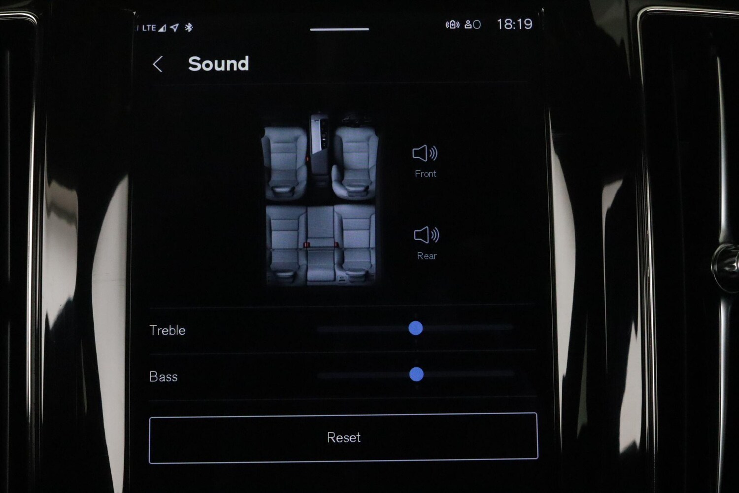 Used Volvo XC60 2022 for sale - 76158994: Photo 35