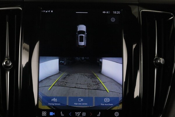 Used Volvo XC60 2022 for sale - 76158994: Photo 39