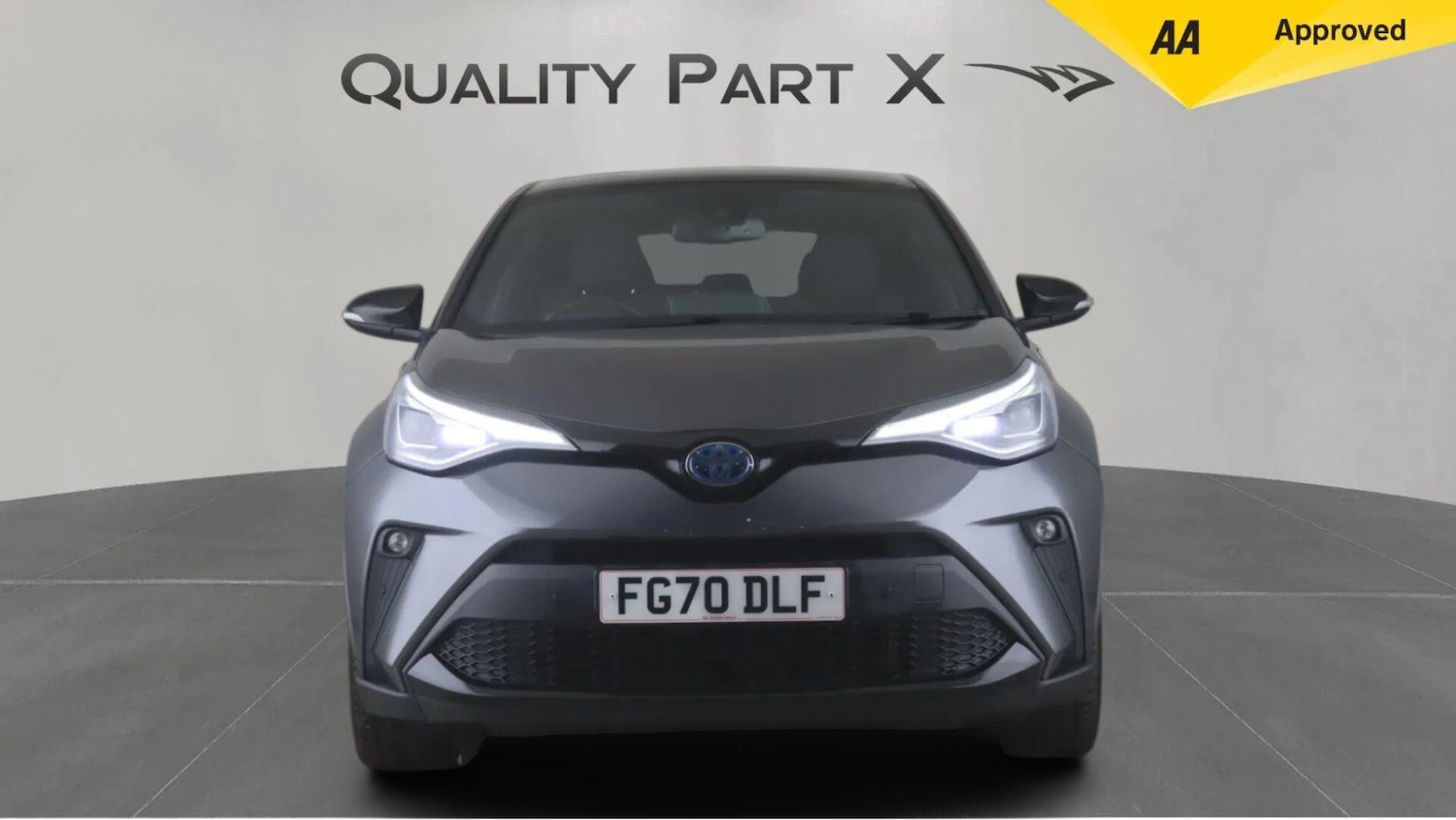 Used Toyota C-HR for sale - 77808086: Photo 2