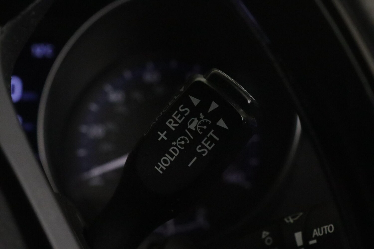 Used Toyota C-HR for sale - 77808086: Photo 21