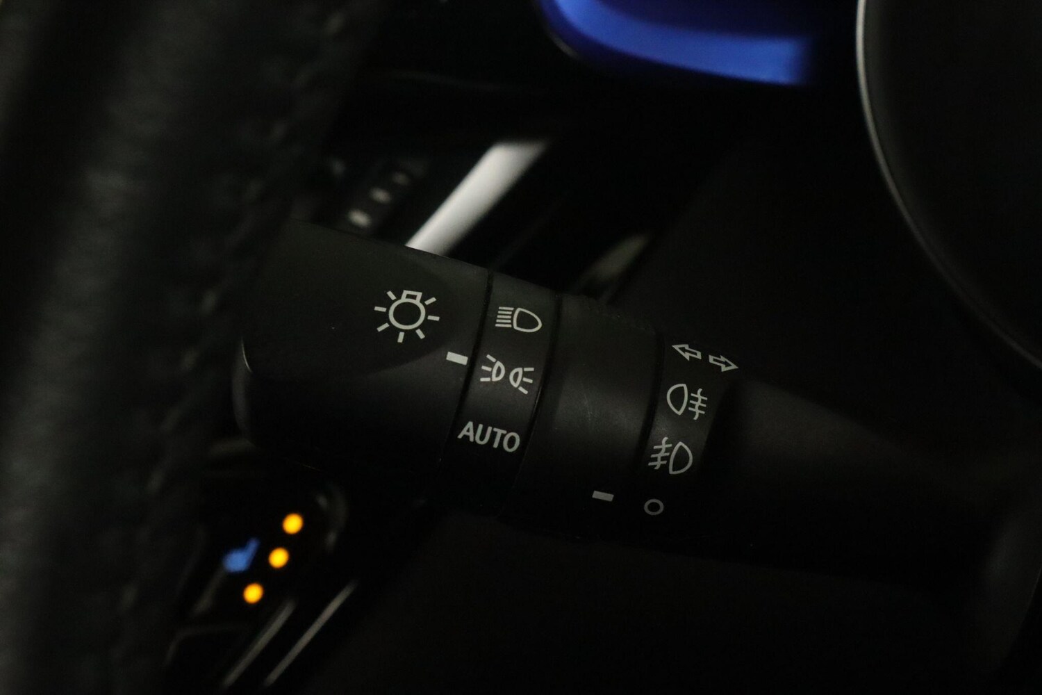 Used Toyota C-HR for sale - 77808086: Photo 22