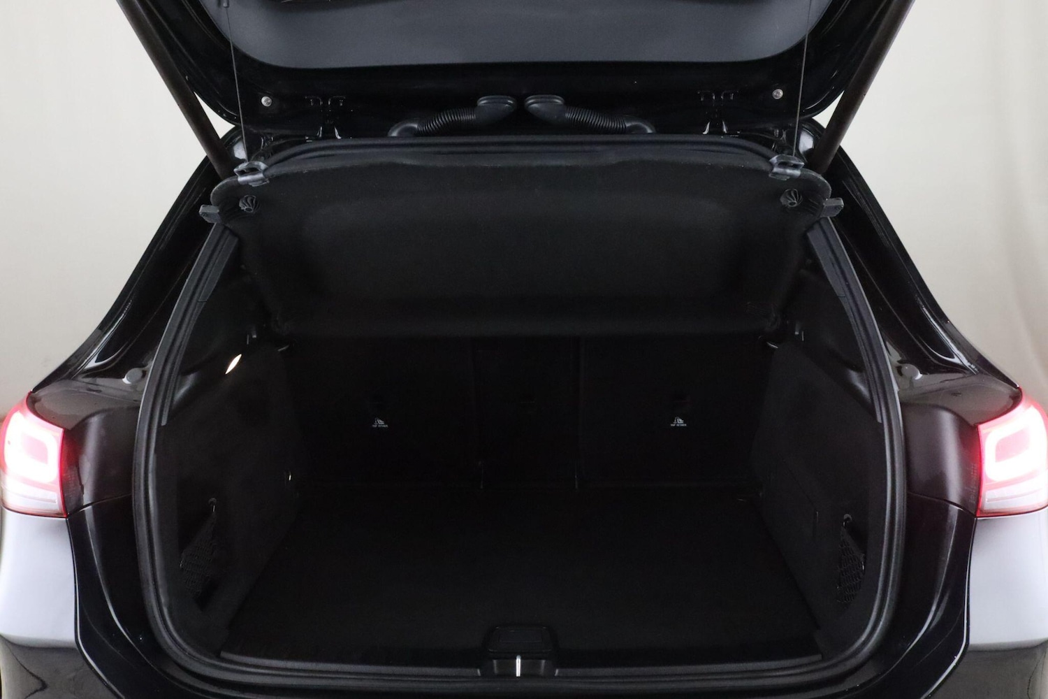 Used Mercedes-Benz GLA 2021 for sale - 76728607: Photo 14