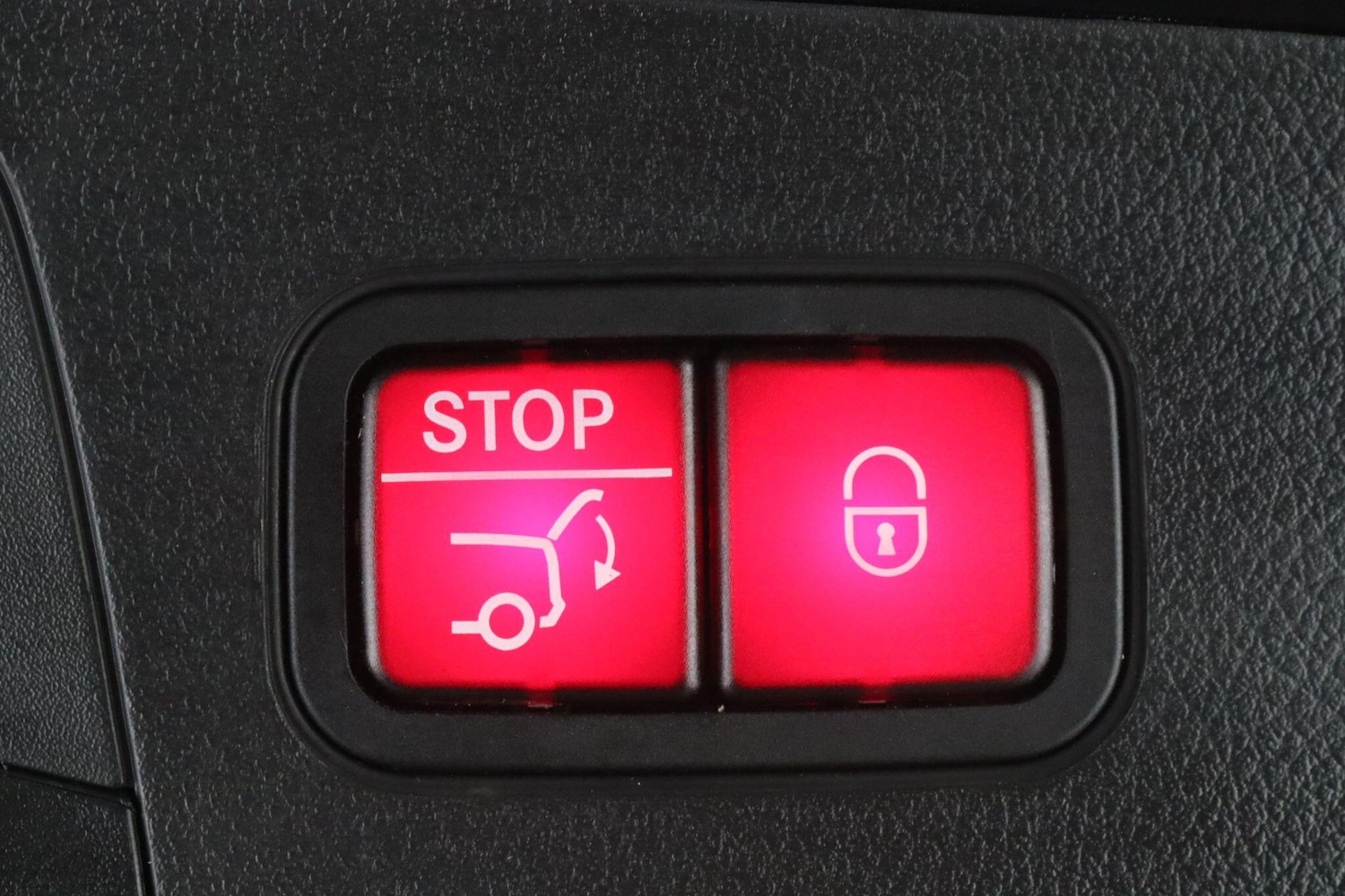 Used Mercedes-Benz GLA 2021 for sale - 76728607: Photo 15