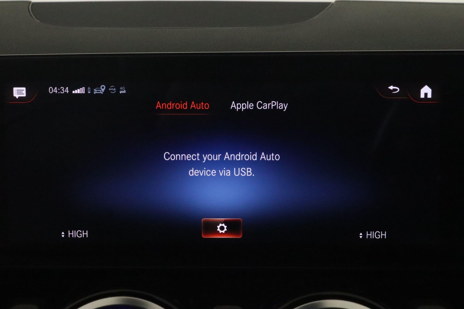 Used Mercedes-Benz GLA 2021 for sale - 76728607: Photo 40