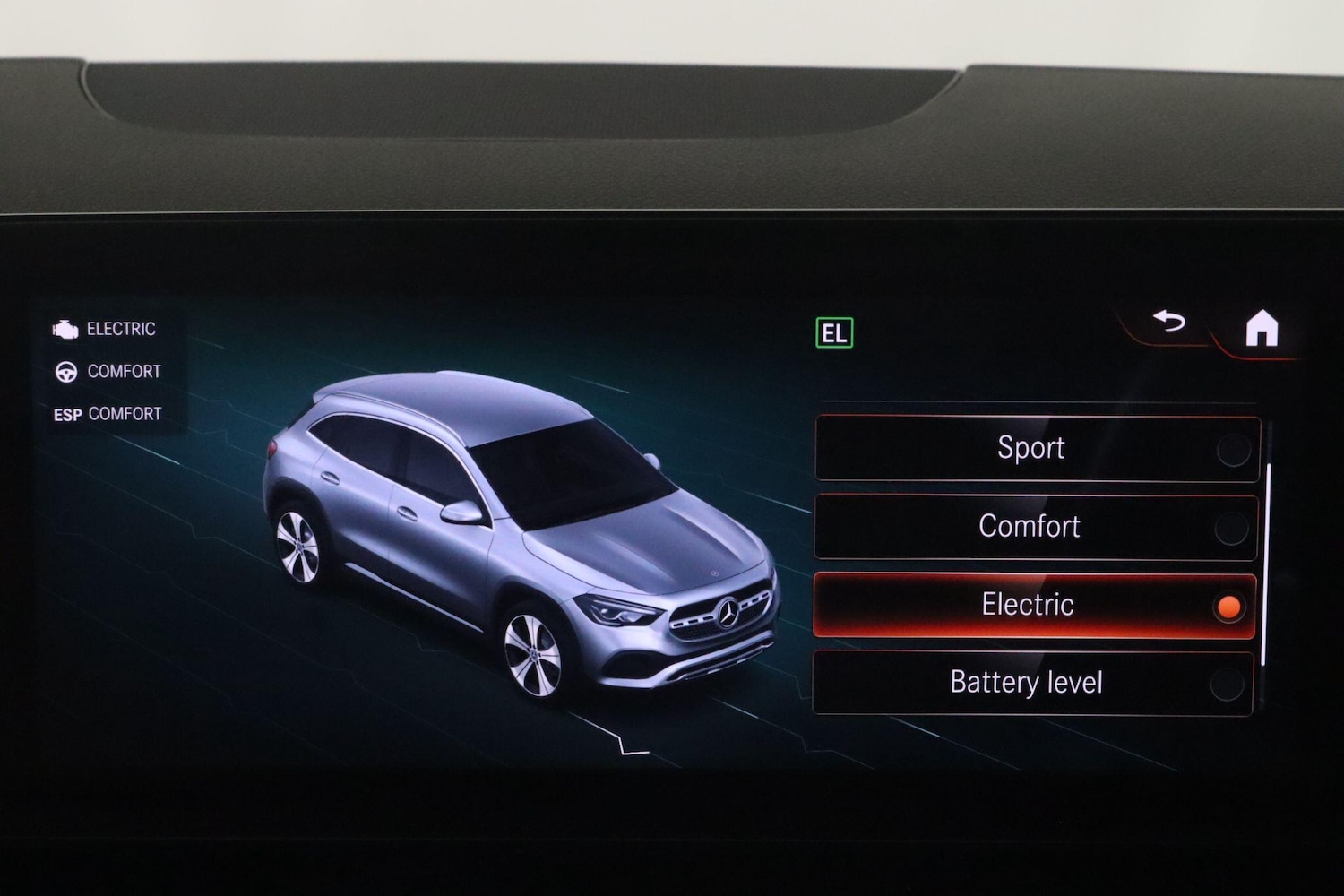 Used Mercedes-Benz GLA 2021 for sale - 76728607: Photo 44