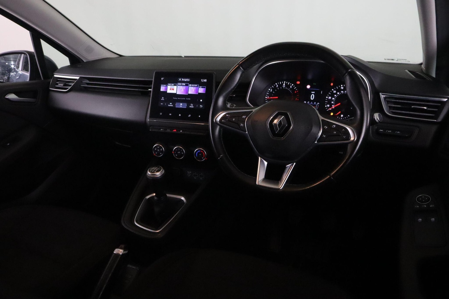 Used Renault Clio 2020 for sale - 76573707: Photo 11