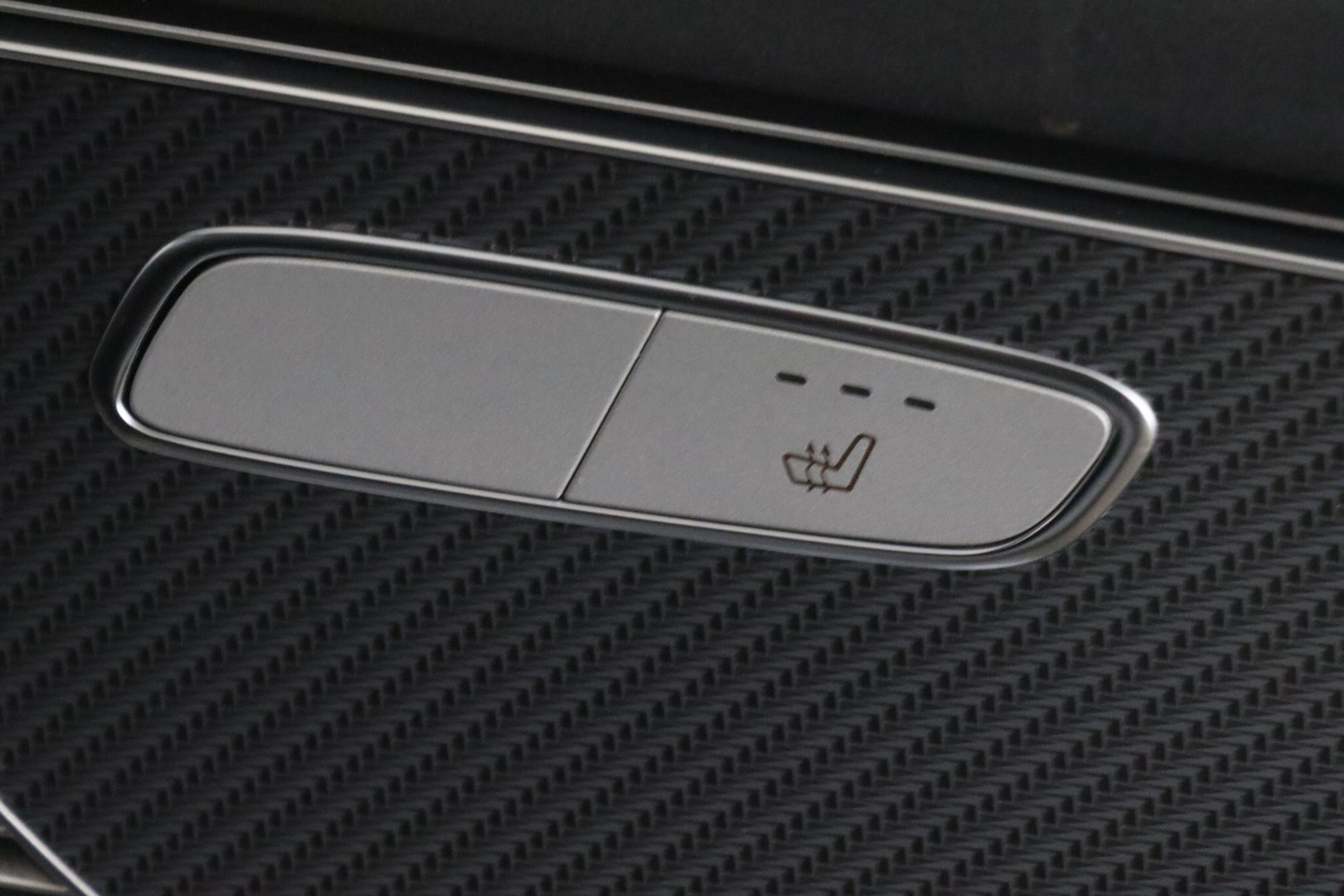 Used Mercedes-Benz EQC 2021 for sale - 76913786: Photo 17