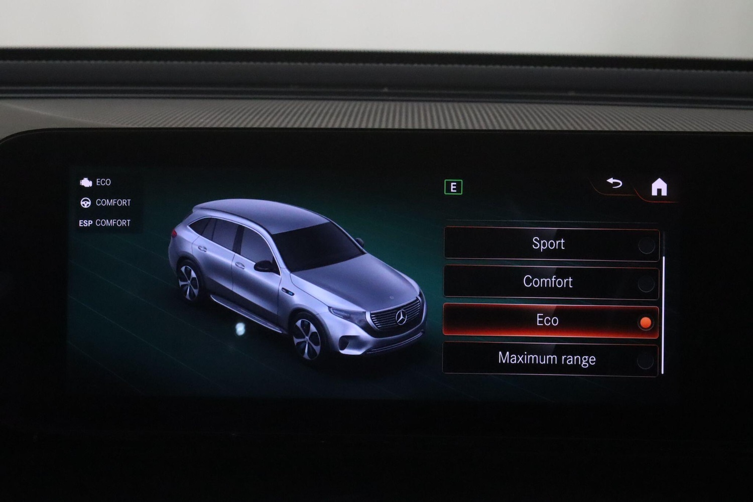 Used Mercedes-Benz EQC 2021 for sale - 76913786: Photo 39