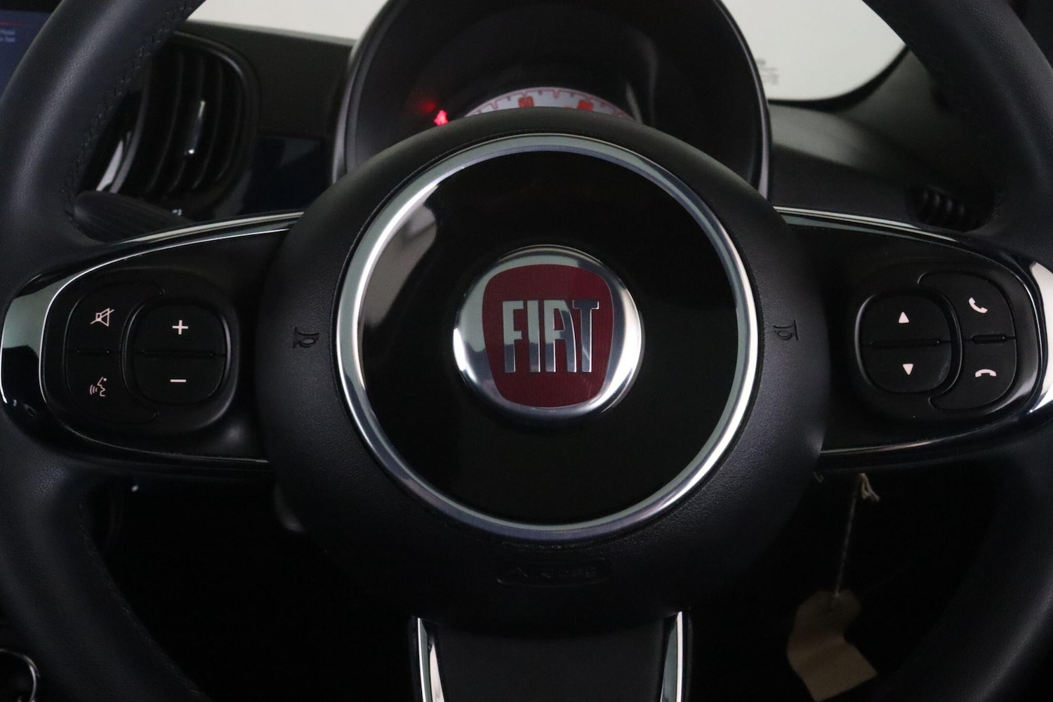 Used Fiat 500 2023 for sale - 76866143: Photo 18