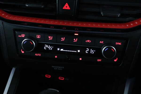 Used SEAT Arona 2023 for sale - 74270989: Photo 25