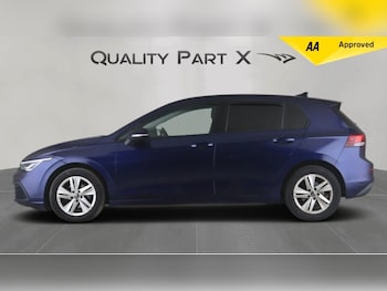 Used Volkswagen Golf 2023 for sale - 77939936: Photo