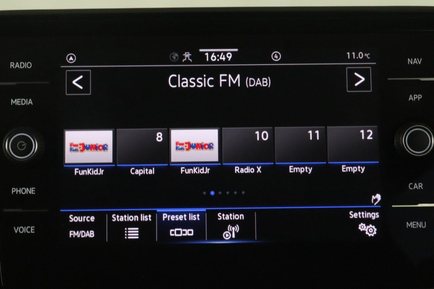 Used Volkswagen T-Roc 2022 for sale - 76295330: Photo 22