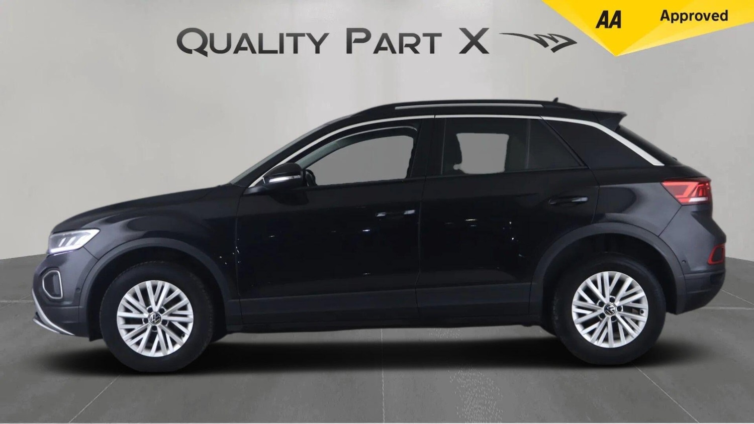 Used Volkswagen T-Roc 2022 for sale - 76295330: Photo 4