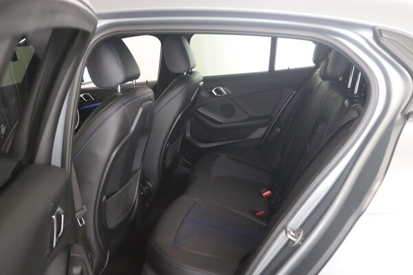 Used BMW 1 Series 2024 for sale - 76159140: Photo 11