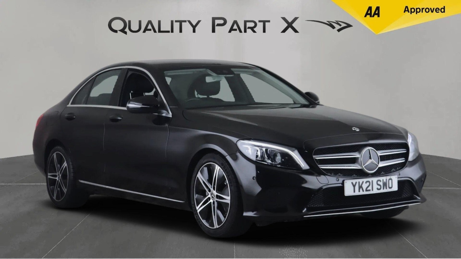 Used Mercedes-Benz C Class 2021 for sale - 76336836: Photo 1