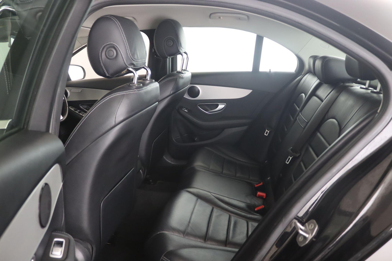 Used Mercedes-Benz C Class 2021 for sale - 76336836: Photo 12