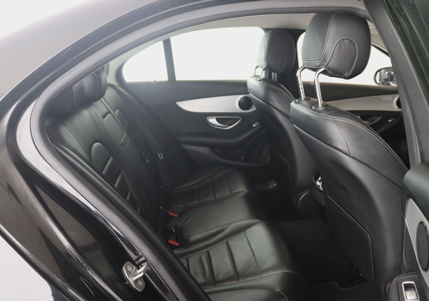 Used Mercedes-Benz C Class 2021 for sale - 76336836: Photo 14