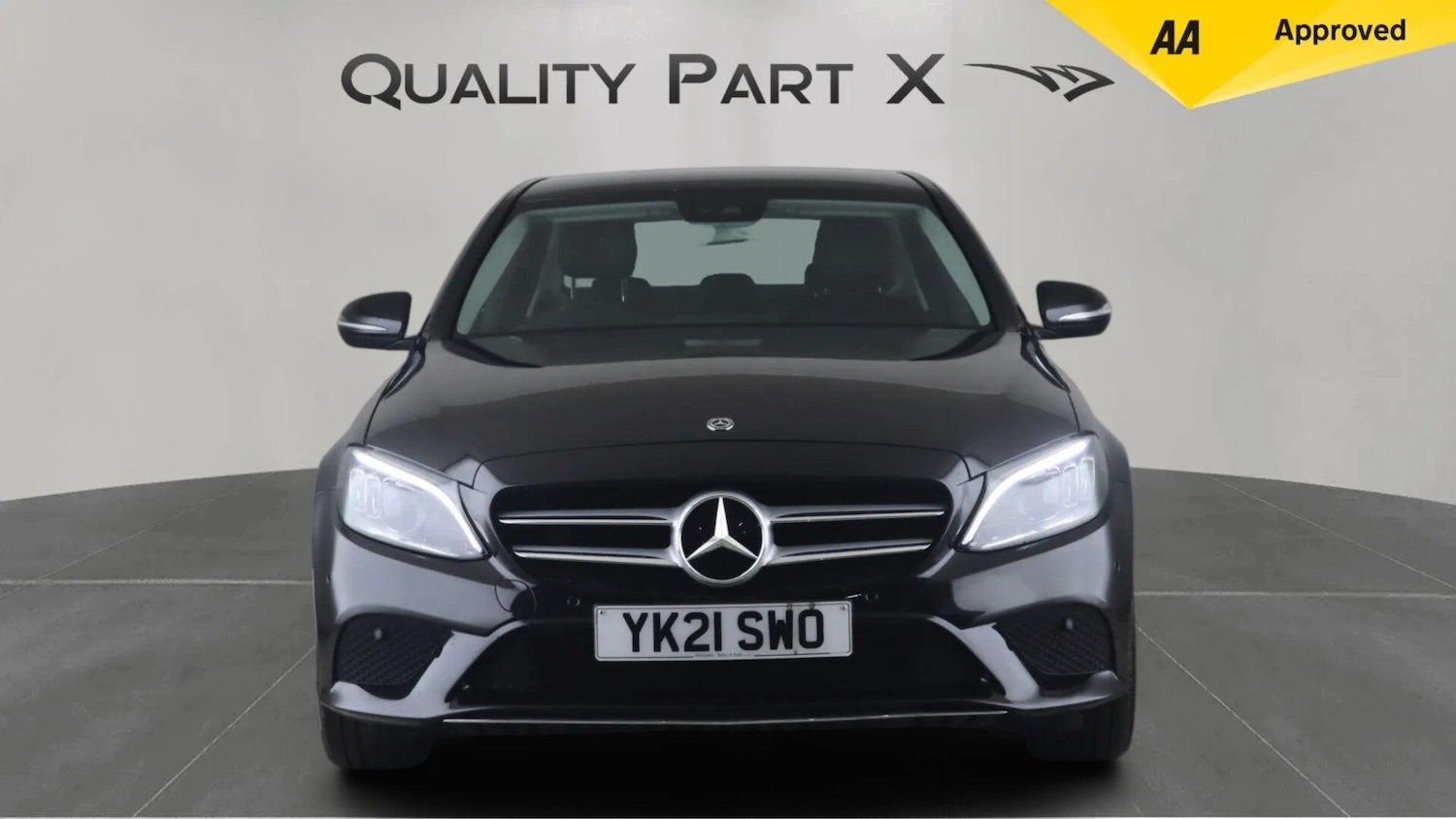 Used Mercedes-Benz C Class 2021 for sale - 76336836: Photo 2
