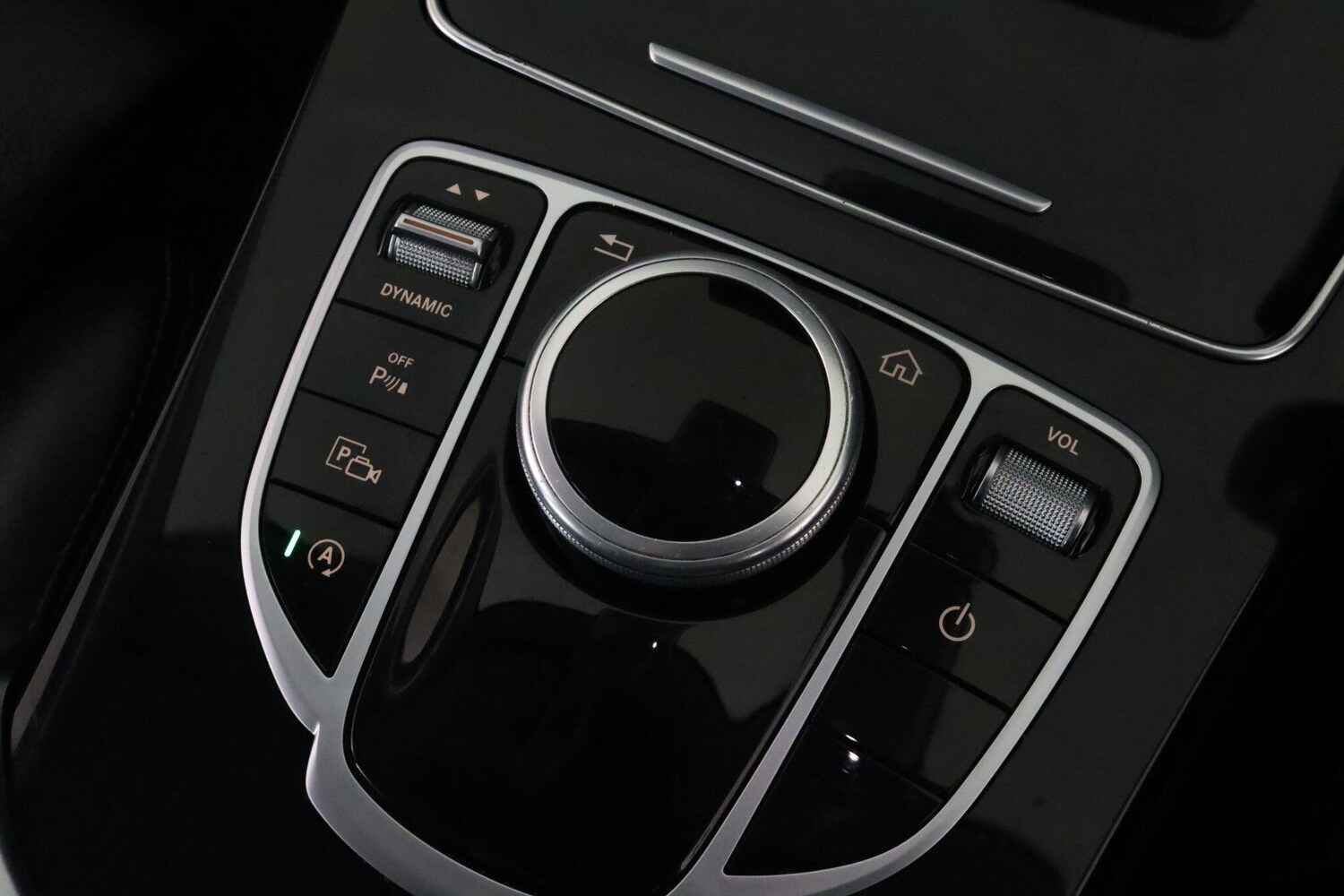Used Mercedes-Benz C Class 2021 for sale - 76336836: Photo 24