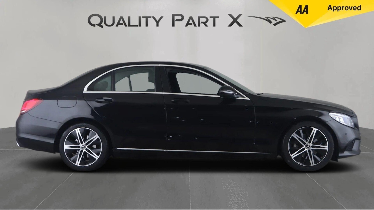 Used Mercedes-Benz C Class 2021 for sale - 76336836: Photo 8