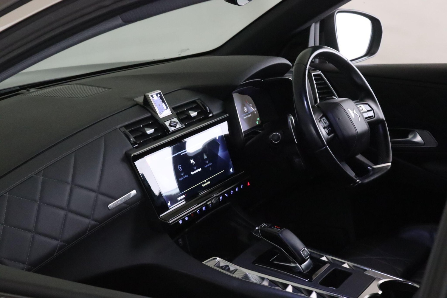 Used DS Automobiles DS 7 Crossback 2020 for sale - 76060969: Photo 10