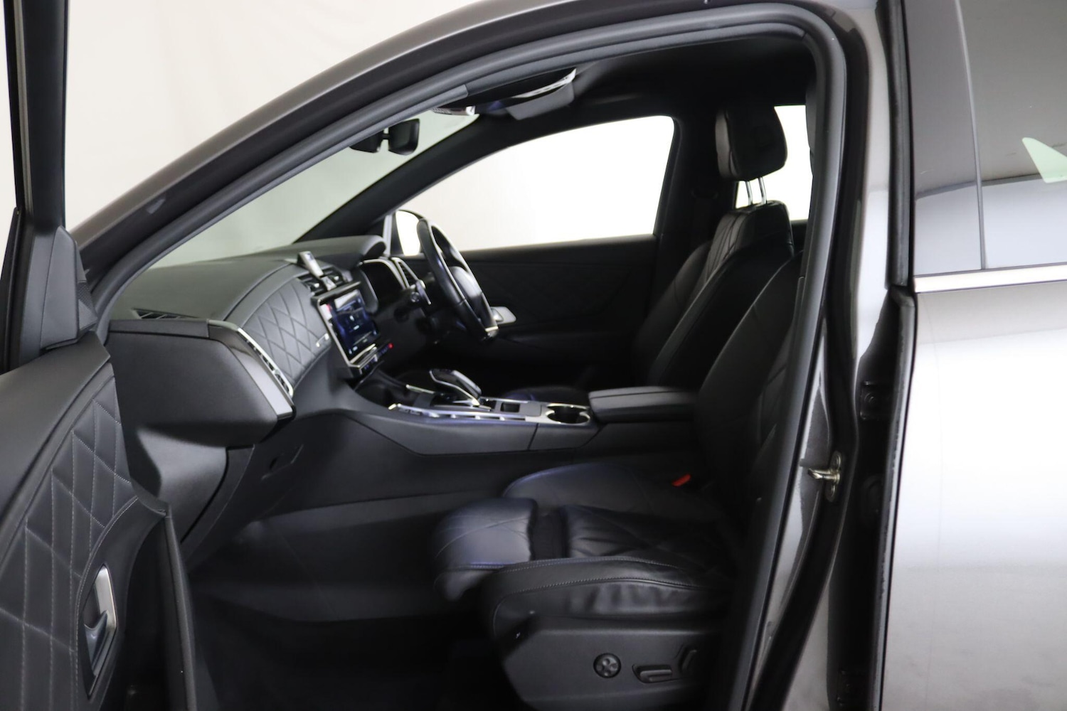 Used DS Automobiles DS 7 Crossback 2020 for sale - 76060969: Photo 11
