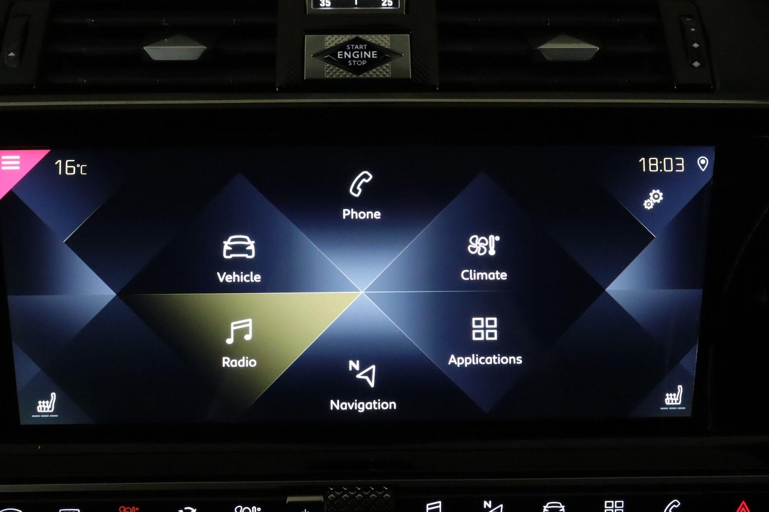 Used DS Automobiles DS 7 Crossback 2020 for sale - 76060969: Photo 29