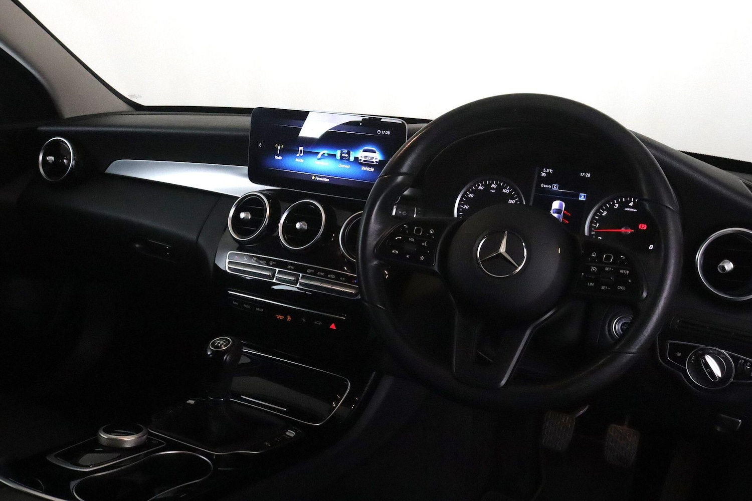 Used Mercedes-Benz C Class 2020 for sale - 77108962: Photo 15