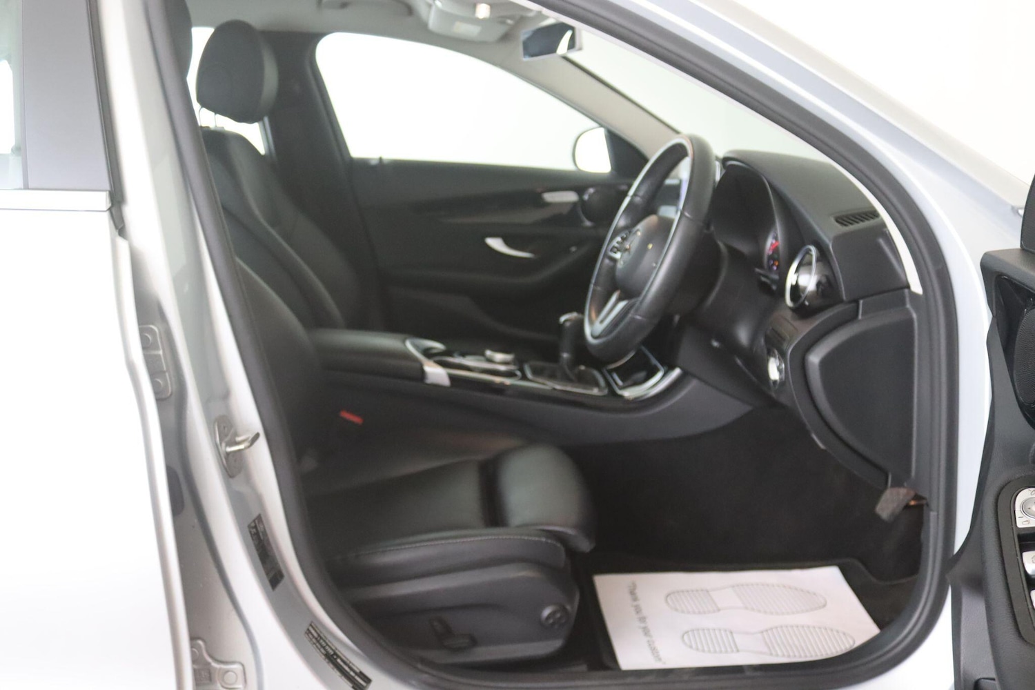 Used Mercedes-Benz C Class 2020 for sale - 77108962: Photo 16