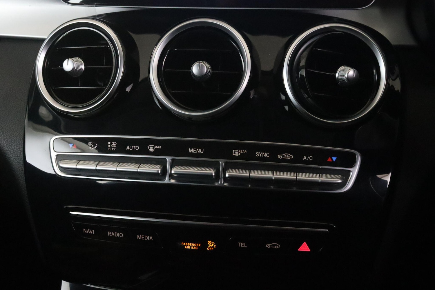 Used Mercedes-Benz C Class 2020 for sale - 77108962: Photo 23