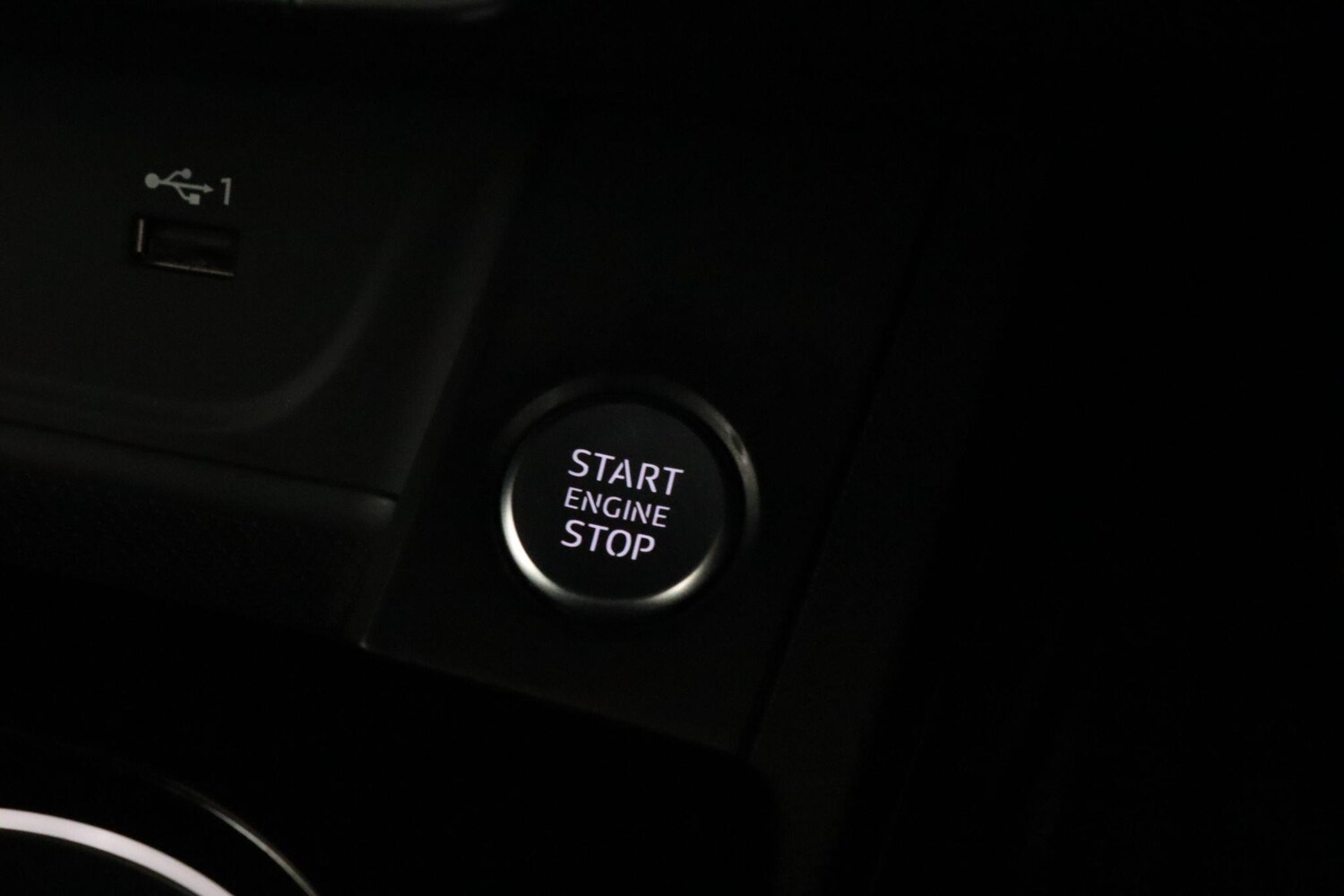 Used Audi A4 Avant 2022 for sale - 76538957: Photo 29