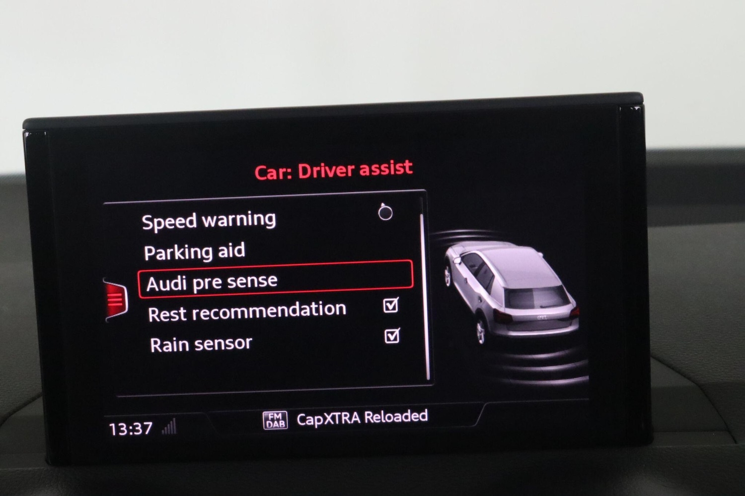 Used Audi Q2 2020 for sale - 76633404: Photo 32