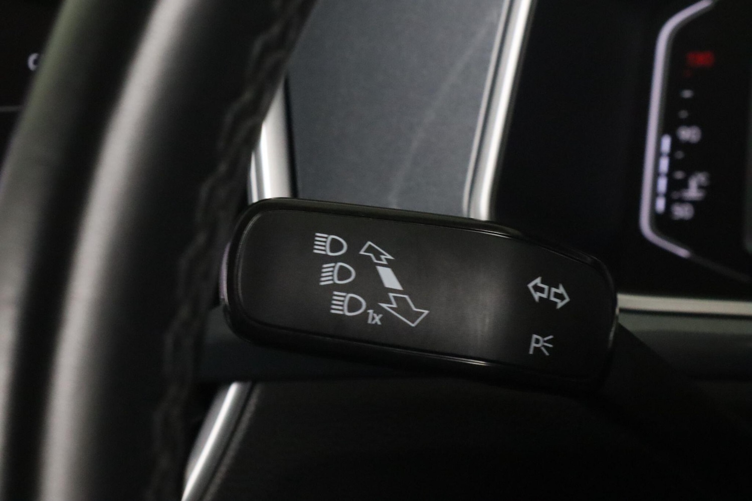 Used Volkswagen T-Roc 2023 for sale - 76485016: Photo 22