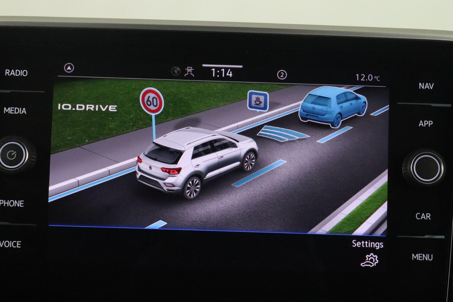 Used Volkswagen T-Roc 2023 for sale - 76485016: Photo 33